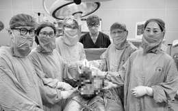 Phẫu thuật lấy khối u xơ tử cung khổng lồ lan rộng đến hạ sườn