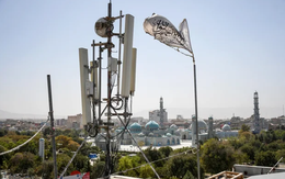 Taliban cắt toàn bộ Internet ở Afghanistan, đẩy người dân vào ‘vùng mù thông tin’