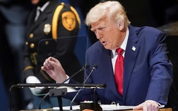 Mỹ trục xuất 400 người Iran sau thỏa thuận với Tehran