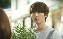 Song Joong Ki trở lại, chọn làm người đàn ông bình dị, dễ tổn thương
