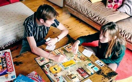 Bỉ khởi động 'chế độ kiêng màn hình', nhiều gia đình tìm lại niềm vui bên nhau