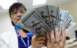 Giá USD tự do vượt 27.000 đồng/USD