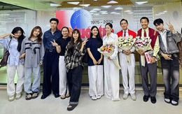 Học kỹ năng phỏng vấn, sinh viên 'vỡ òa' khi được giao lưu cùng đoàn làm phim Mưa đỏ