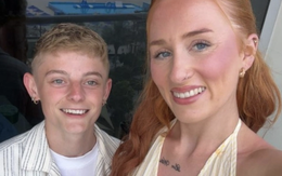 Hay bị lộn là mẹ bạn trai, biết được tuổi thật lại thấy sai sai