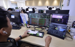 Thanh khoản chứng khoán Việt vượt Singapore: Lộ diện dòng tiền lớn nào nhập cuộc