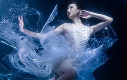 Nghẹt thở màn chụp ảnh dưới làn nước sâu hơn 3m tại Vietnam’s Next Top Model