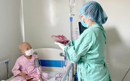 Lần đầu tiên ghép tủy từ mẹ ruột cho bệnh nhi Thalassemia thành công