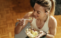 Những rủi ro tiềm ẩn khi ăn bột protein