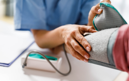 5 yếu tố âm thầm làm tăng nguy cơ bệnh tim ở phụ nữ sau 40 tuổi