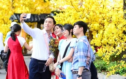 Tết này về hay ở: Áp lực tài chính, tâm lý níu chân