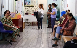 TP.HCM sáp nhập trung tâm y tế khu vực, người dân đăng ký BHYT ra sao?