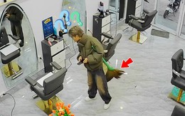 Thanh niên não cá vàng tìm cây chổi kẹp trên nách