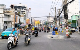 Đường Chu Văn An qua mốc thông xe nhưng chưa dời cột điện, chủ đầu tư tiếp tục chờ hướng dẫn