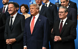 Mỹ - NATO: Viễn cảnh đồng minh trở thành đối thủ