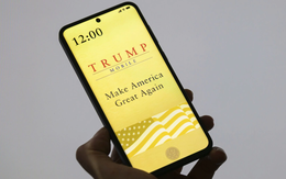 Nghị sĩ Dân chủ đòi điều tra điện thoại Trump Mobile