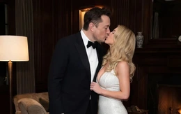 AI cho tỉ phú Elon Musk hẹn hò nữ diễn viên Sydney Sweeney