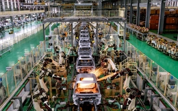 Kinh tế Việt Nam trước ngưỡng phát triển quyết định