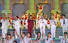 Yêu cầu thẩm định chặt chẽ các chương trình nghệ thuật có người nổi tiếng trên mạng xã hội