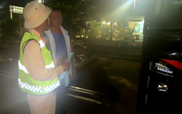 Tài xế và chủ xe khách chạy trên cao tốc vi phạm bị phạt hơn 100 triệu đồng