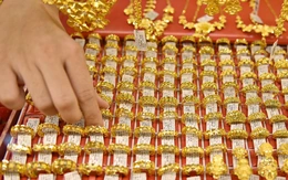 Giá vàng, bạc bứt phá ngay đầu tuần