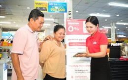 Tết 2026: Người Việt tự tin sắm Tết hơn, nhưng tiền vẫn là nỗi lo