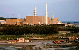Công ty điện lực che giấu dữ liệu an toàn, Nhật đình chỉ tái khởi động lò phản ứng hạt nhân