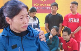 Người mẹ nén nỗi đau cùng con gái đến trường quay ghi hình Mái ấm gia đình Việt