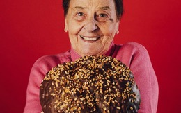 Cụ bà 84 tuổi trở thành người nổi tiếng nhờ một khả năng đơn giản