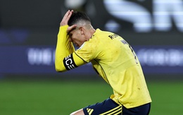 Al Nassr thua liền 2 trận đầu năm 2026, Ronaldo gửi thông điệp mạnh mẽ đến các đồng đội