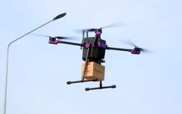 Drone giao hàng cần những công nghệ gì để không rơi trúng người?