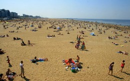 Vui tươi bên biển Scheveningen