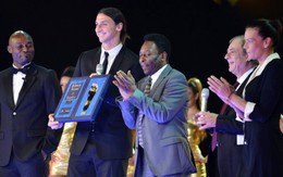 Ibrahimovic giành giải "Bàn chân vàng" 2012