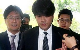 Phạt Ryu Si Won 130 triệu đồng vì hành hung, theo dõi vợ