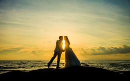 Bình minh trên biển Hồ Cốc