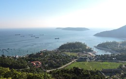 Lên rừng xuống biển ở hòn Lao 