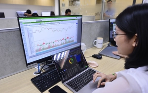 Chứng khoán 15-1: Cẩn trọng rung lắc mạnh, nhà đầu tư ngắn hạn có thể chốt lời từng phần