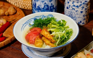 'Đẹp không tì vết' nhà hàng tôn vinh ẩm thực Việt trong resort 5 sao bên bờ biển Đà Nẵng