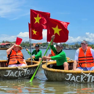 Có gì ở ngôi làng Hội An được tạp chí Mỹ vinh danh top 50 làng đẹp nhất thế giới?