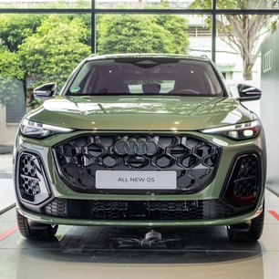 Audi Q5 thế hệ mới lần đầu xuất hiện tại Việt Nam: Ra mắt 2026, 3 màn, có bản chạy điện 100km