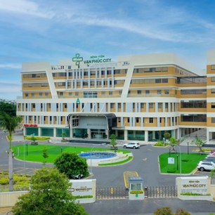 Bệnh viện Vạn Phúc City