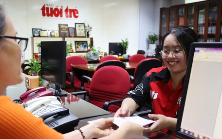 Mất nhà, thất lạc người thân… thương lắm bà con vùng bão lũ!